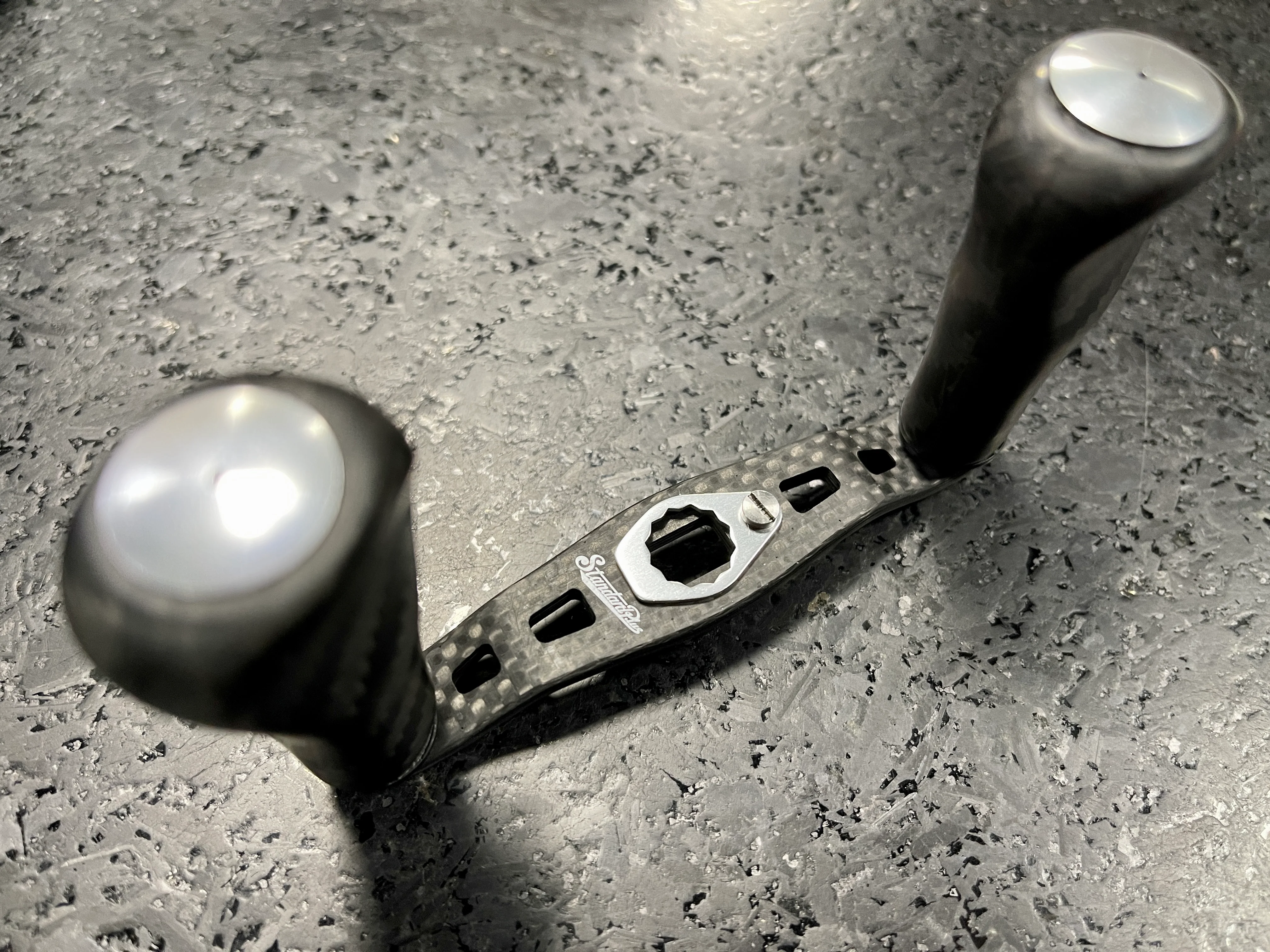 CQC Carbon Fiber Reel Handles - Image 5